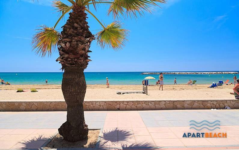 Apartbeach Marina Playa Climatizado Y Vistas Playa Apartment Cambrils Luaran gambar